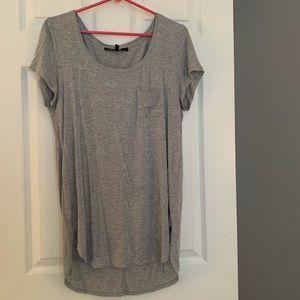 Women’s medium simple tee shirt.